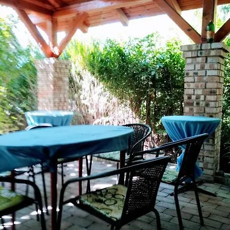 Nekeczki Vendeghaz Guest house Nagykata